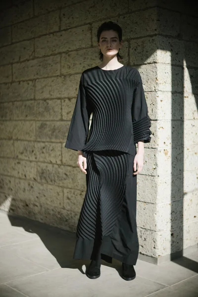 Look 4